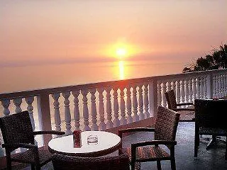 Anemona Aparthotel 2*